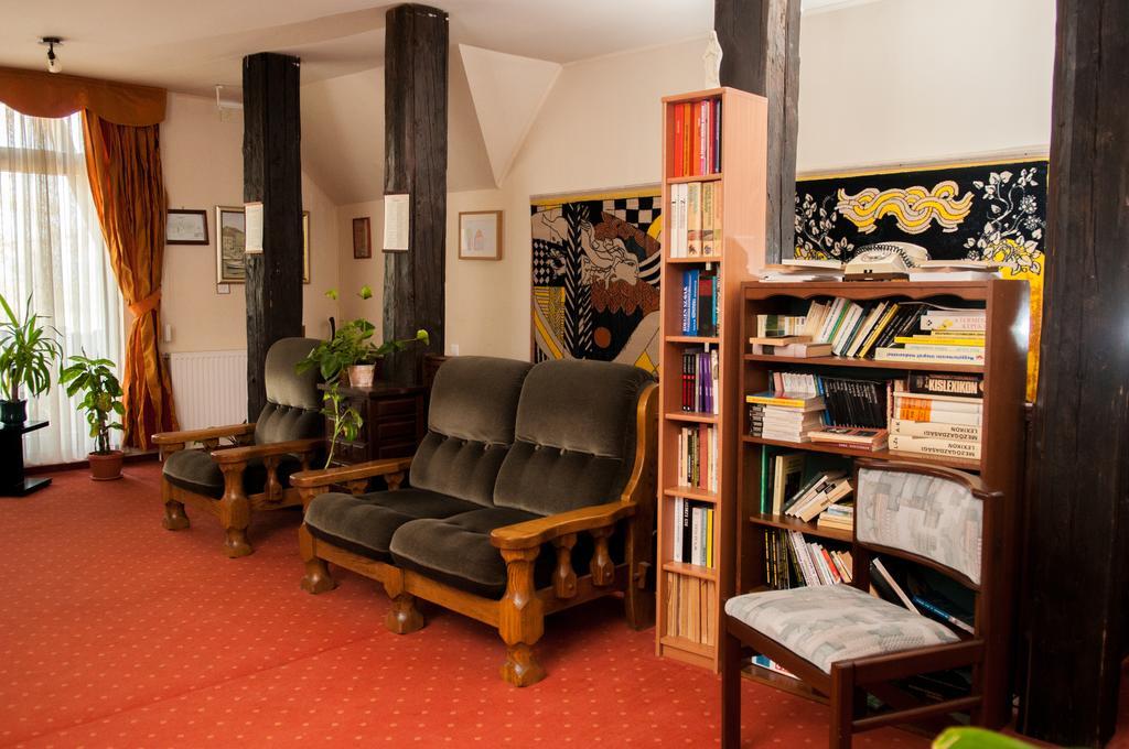 Hôtel Hovirag Panzio à Borzont Extérieur photo